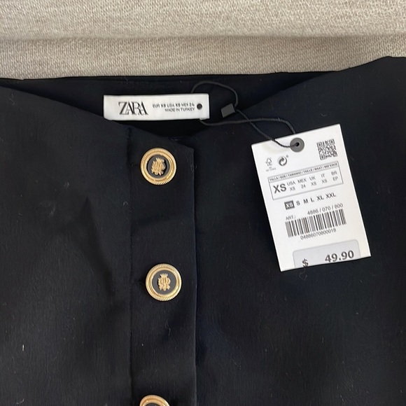 Zara new high waist golden button mini skirt - Picture 2 of 6